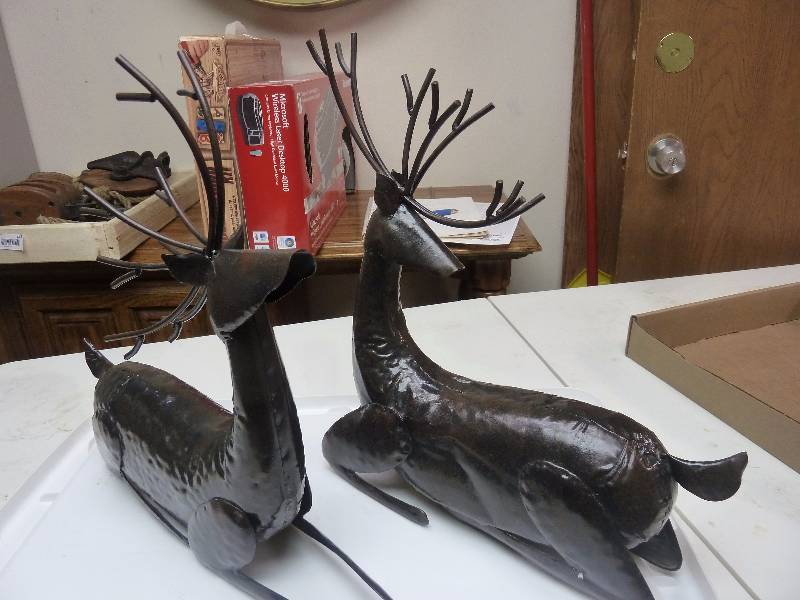 lot 193 image: Metal Deer Decor