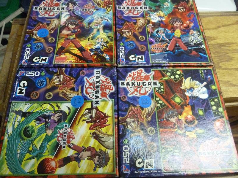 lot 320 image: Bakugan Toy Lot