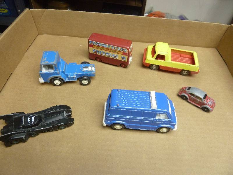 lot 337 image: Collectible Cars