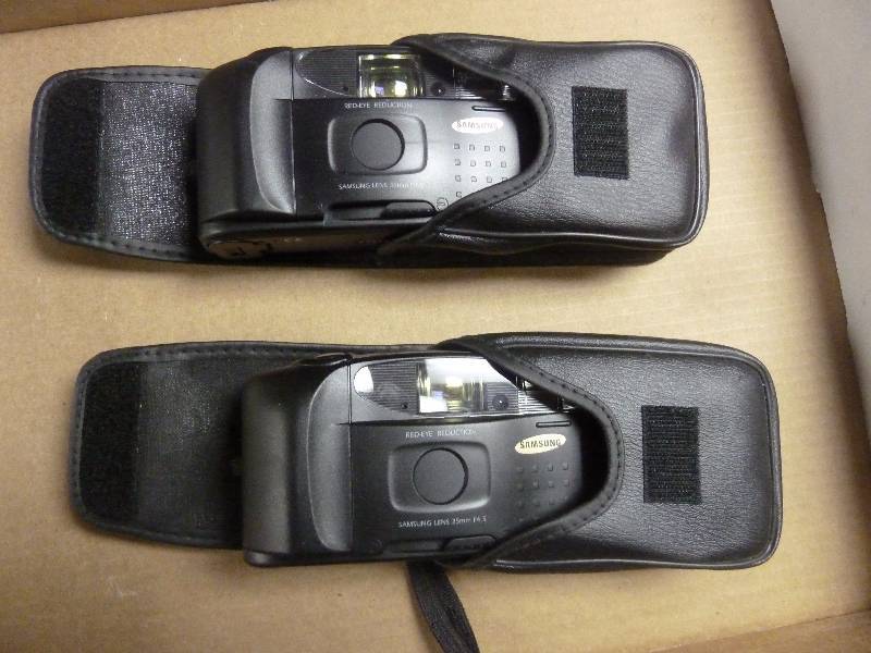 lot 350 image: Two Samsung 35mm Cameras