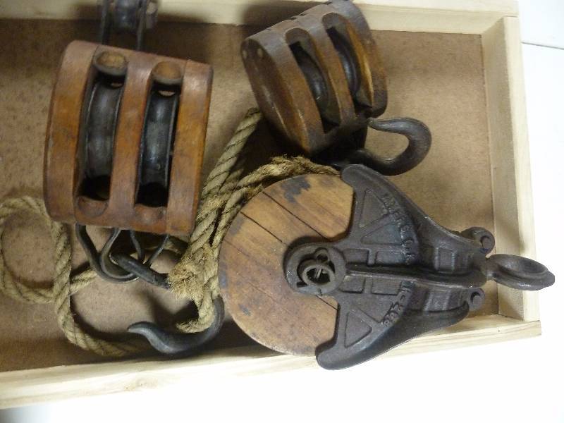 lot 353 image: Antique Block and Tackle