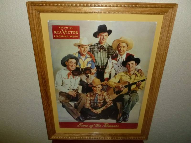 lot 174 image: Vintage Picture