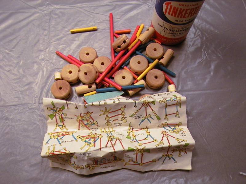 lot 35 image: Vintage Tinker Toy