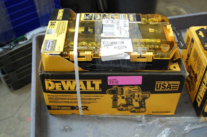 lot 34 image: 20V Max (4.0 Ah) Li-Ion Brushless Cordless Hammerdrill & Impact Kit w Tool Kit