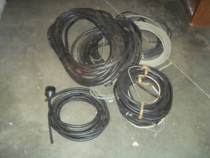 4 rolls large  wire