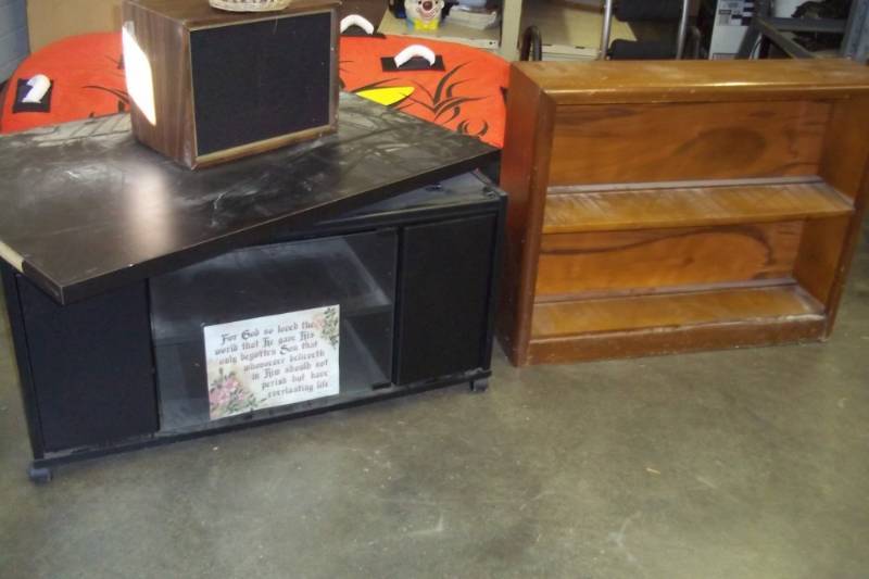 TV stand,shelf, and speaker