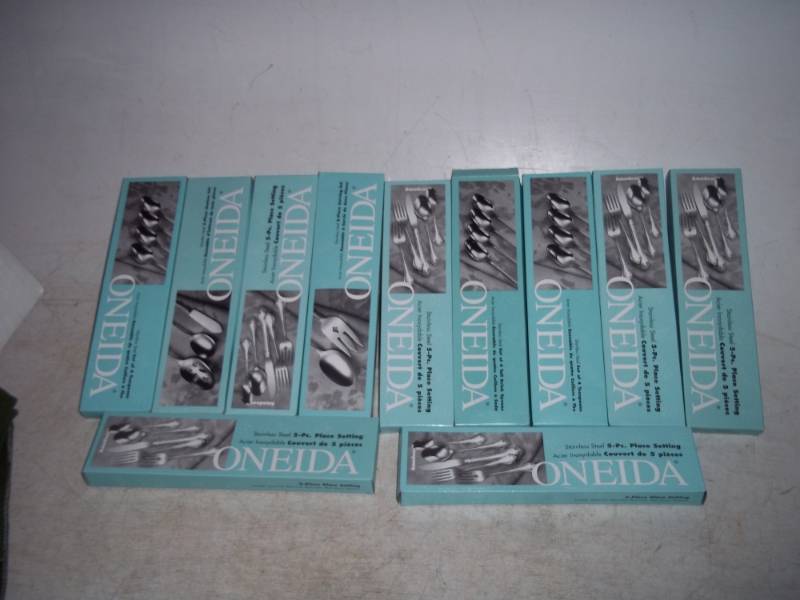 Oneida Flatware Stainless Steel