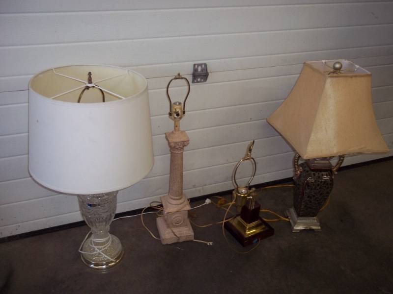 4 Lamps