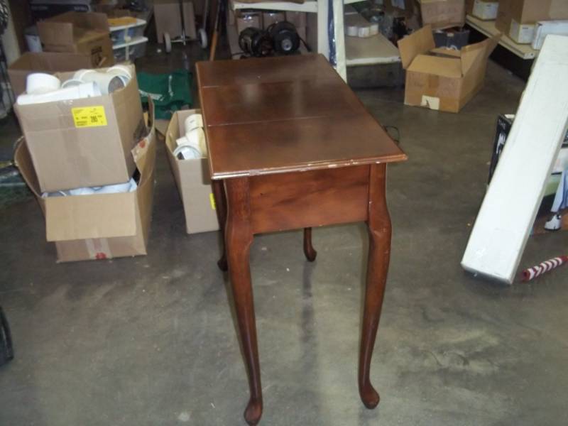 Powder Room table 31x16