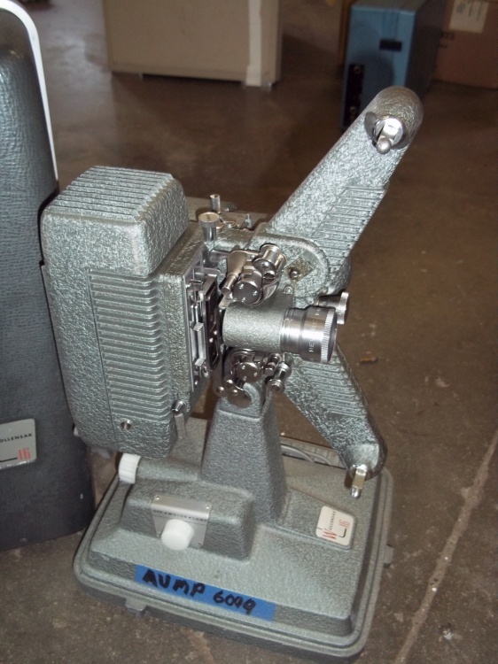 Wollensak 16 mm movie projector