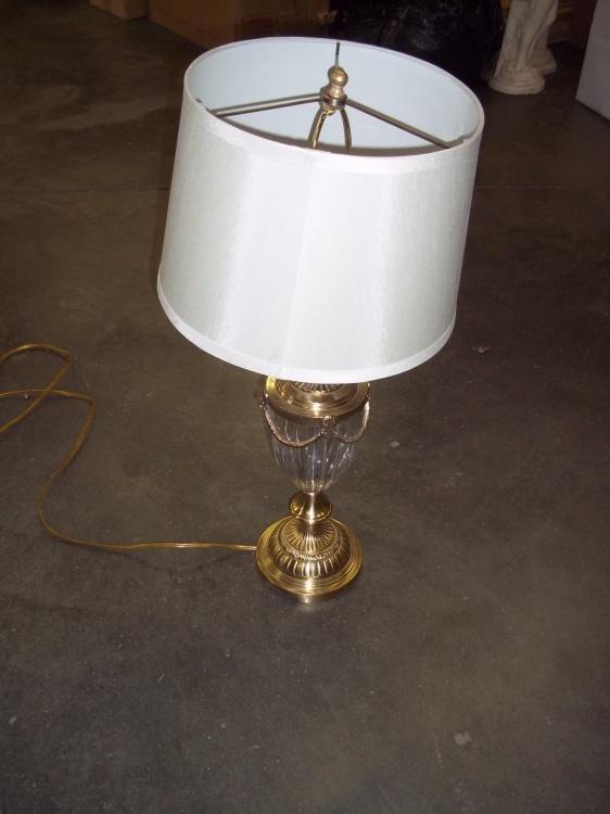 White crystal lamp