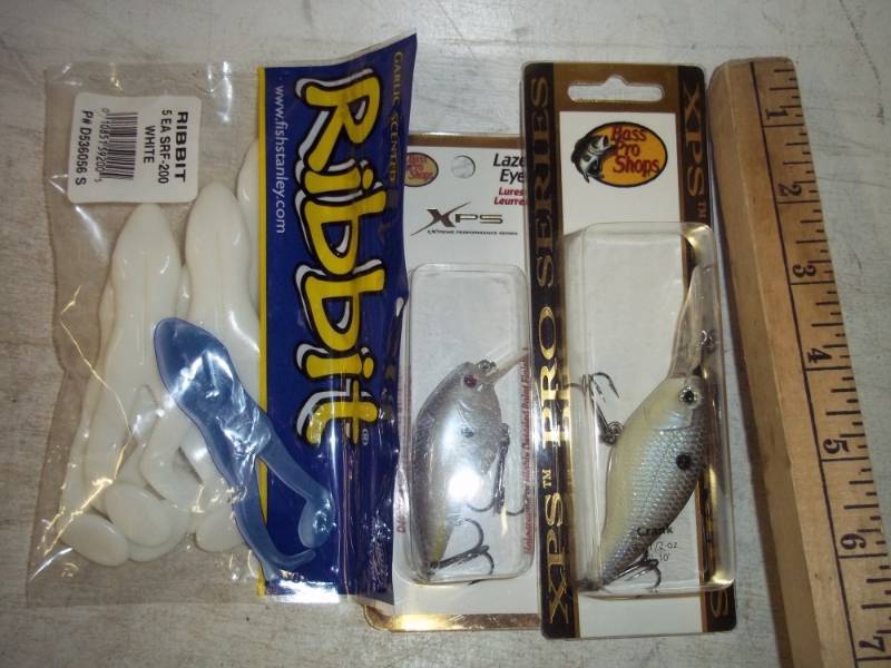 3 Assorted fishing Lures
