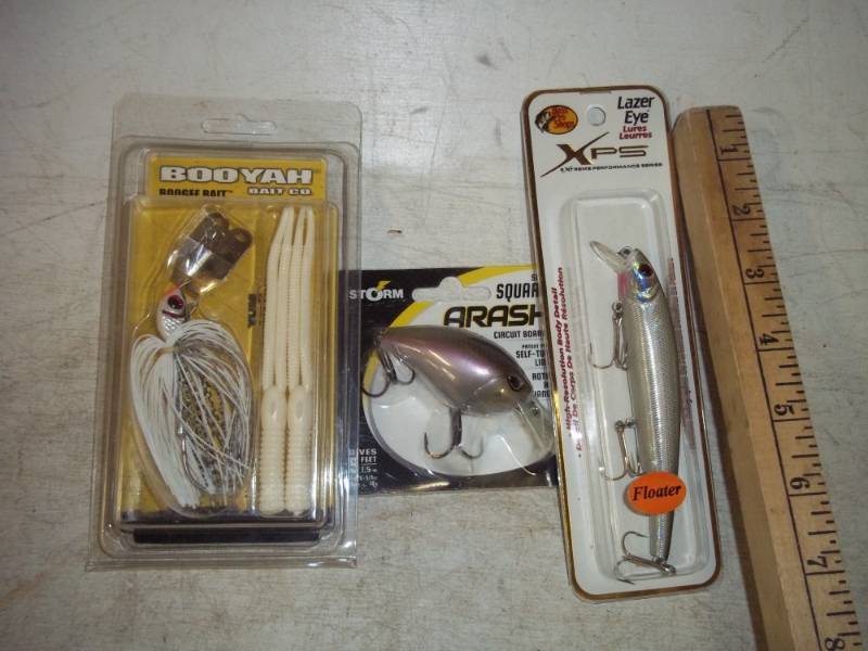 3 Assorted fishing Lures