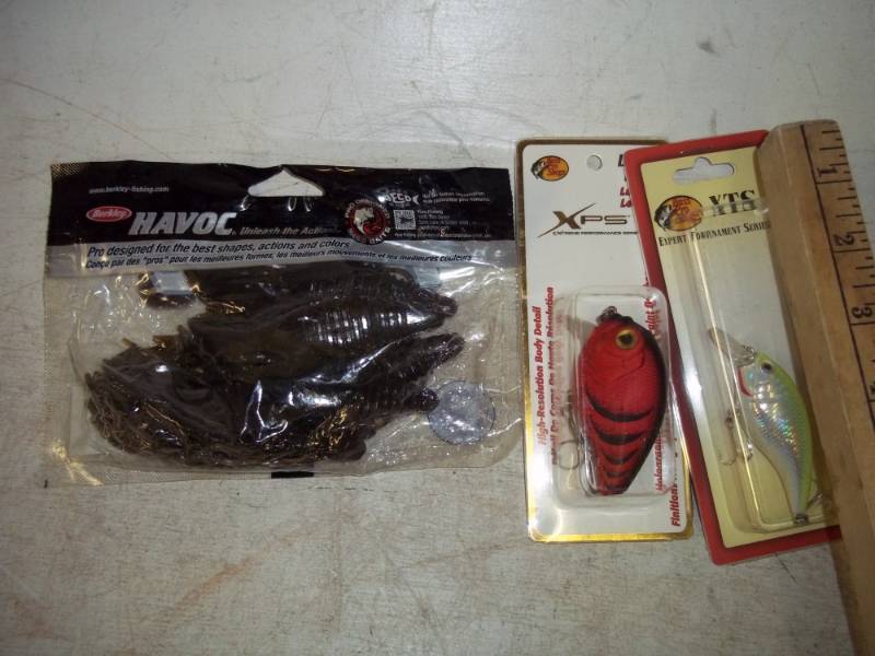 3 Assorted fishing Lures