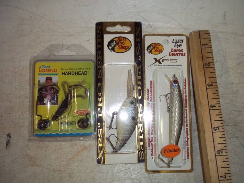 3 Assorted fishing Lures