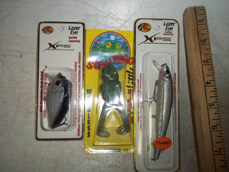 3 Assorted fishing Lures
