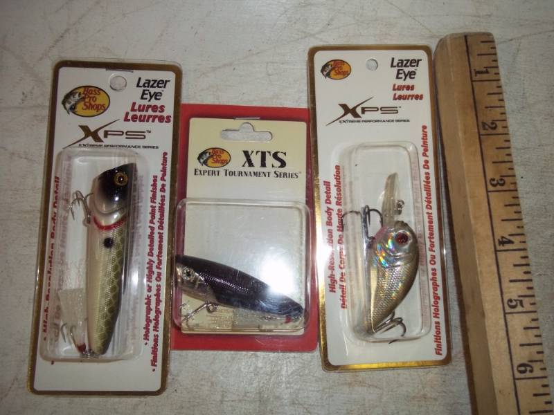 3 Assorted fishing Lures