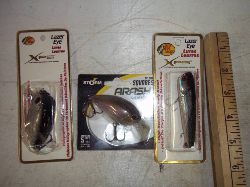 3 Assorted fishing Lures