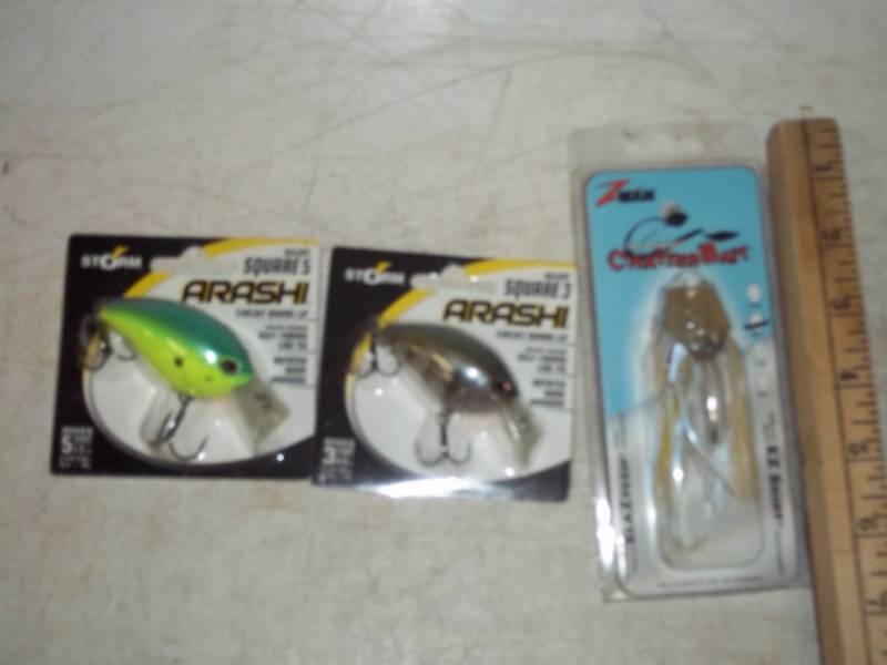 3 Assorted fishing Lures