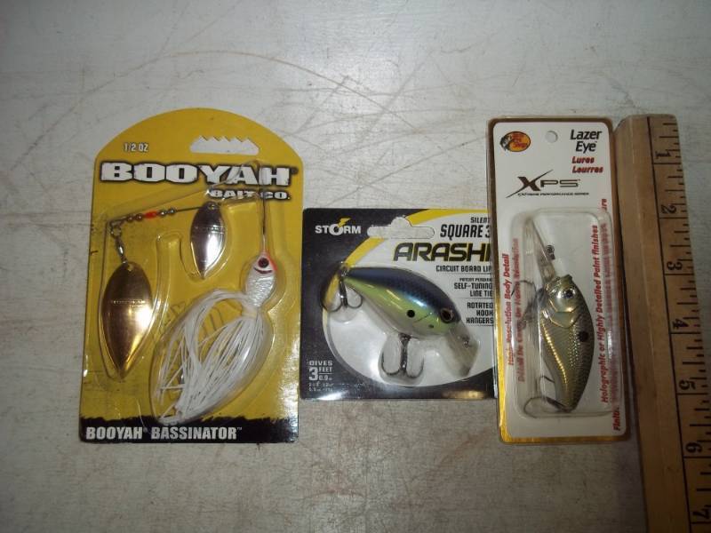 3 Assorted fishing Lures