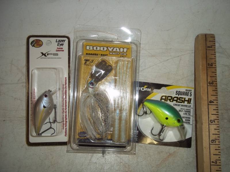 3 Assorted fishing Lures