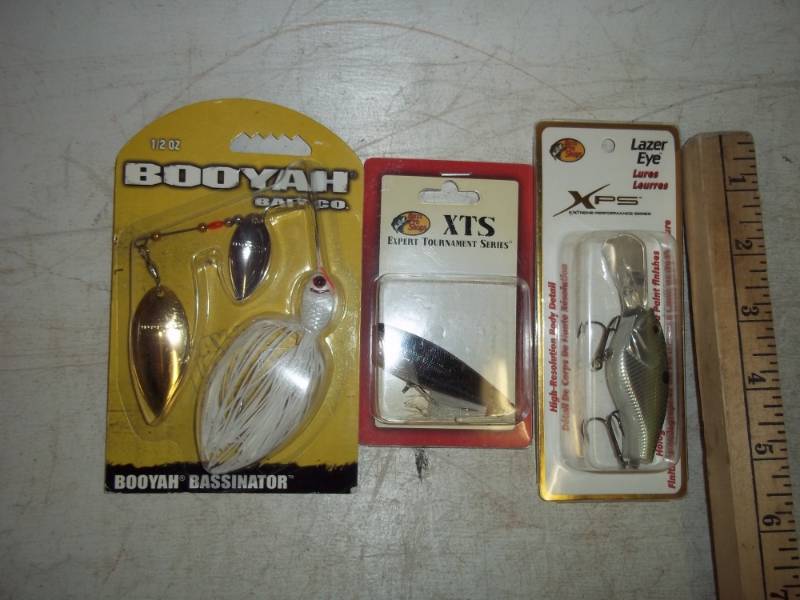 3 Assorted fishing Lures