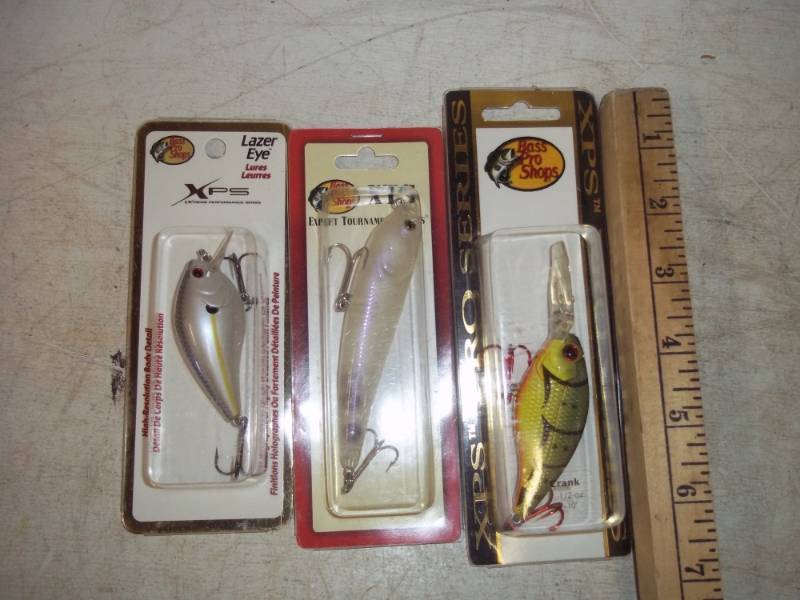 3 Assorted fishing Lures