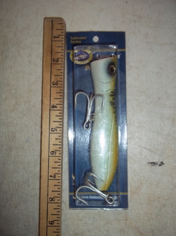 One Muskie  fishing Lures