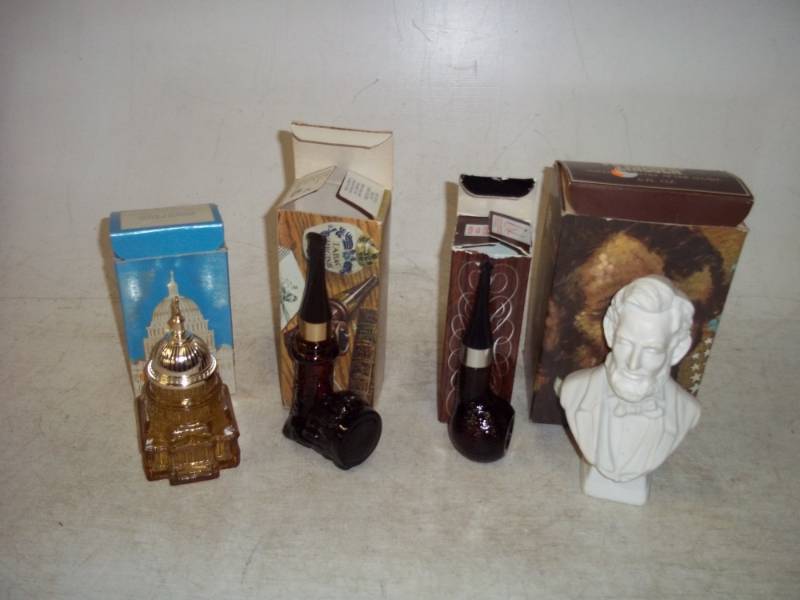4 Full Avon-after shave 2 pipes, President Lincoln, Washington DC capital with boxes