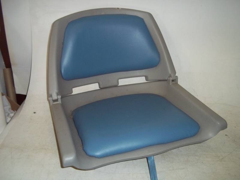 Boat seat Grey with Blue cushion