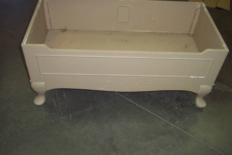 Vintage toy box 30x15x9