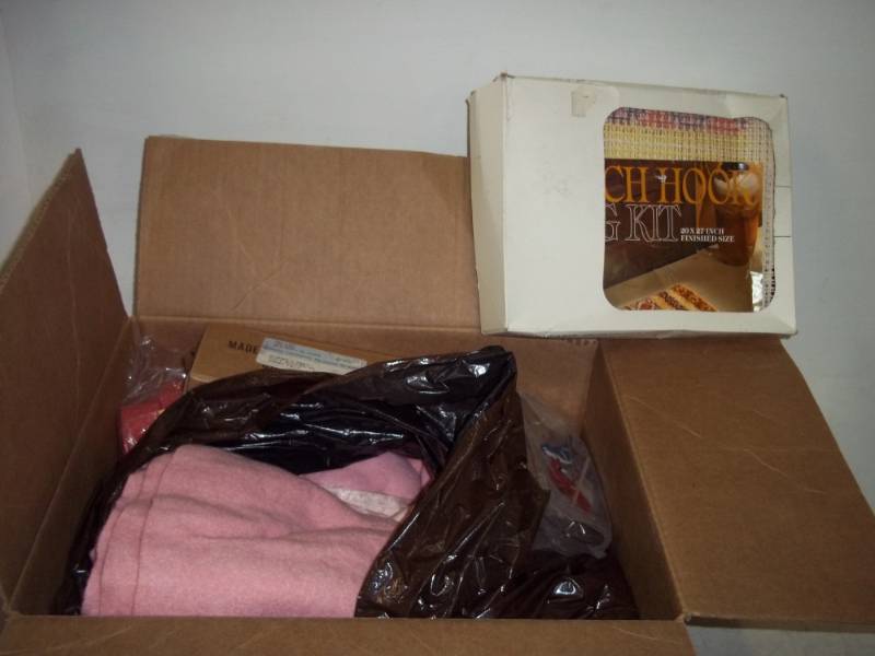 Latch Hook Kit with Blanket and Thermometer