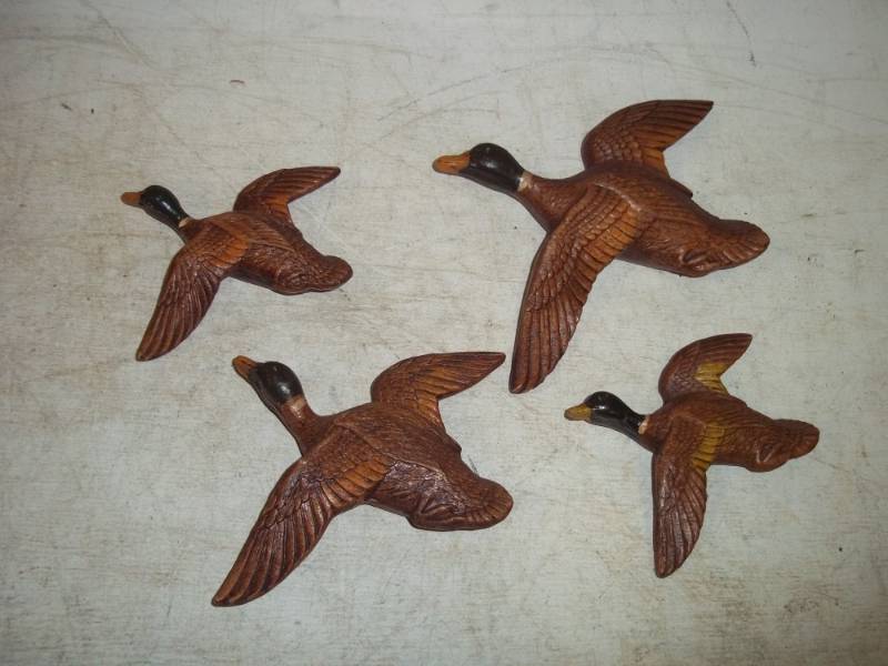 4 Dcor wall hanging ducks
