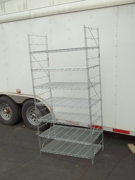 lot 11 image: Wire adjustable shelving 18 x 36 x 72