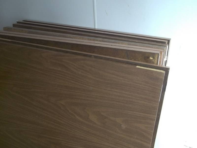 lot 63 image: Unassembled Table 36 x 36 x 30