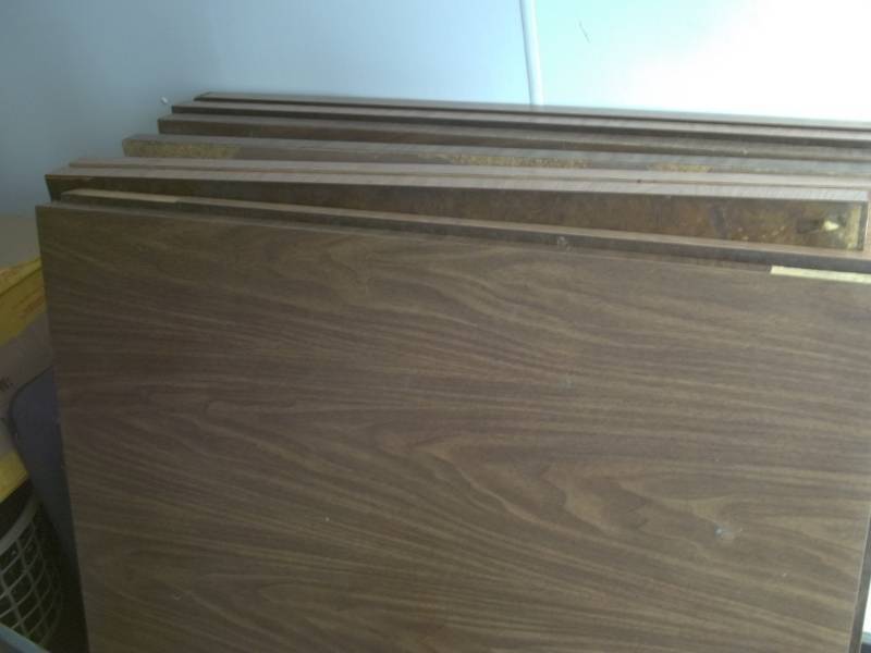 lot 66 image: Unassembled Table 36 x 36 x 30