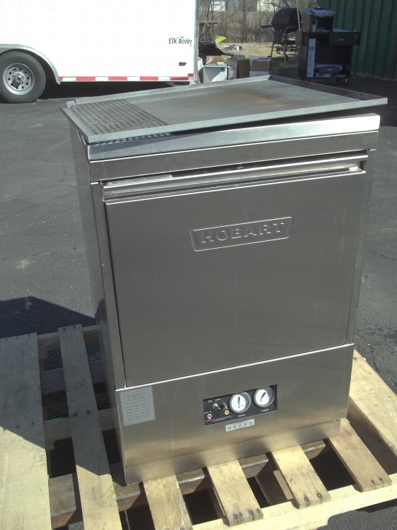 lot 84 image: Hobart Commercial Dish Washer Model SR24H