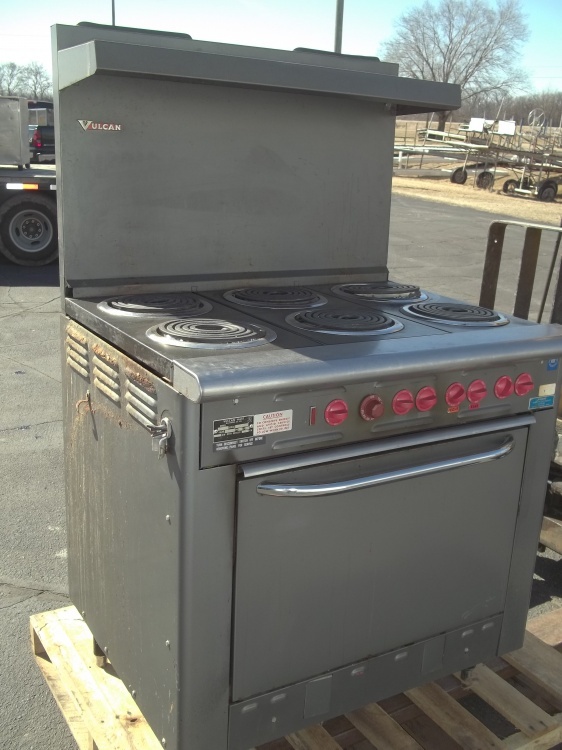 lot 88 image: Vulcan Electric Commercial Oven Model E36 6 Burner
