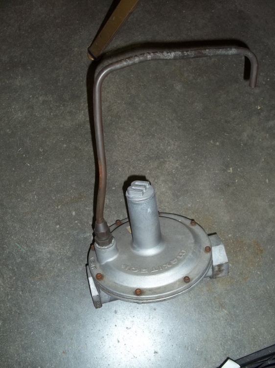 lot 107 image: Gas Valve