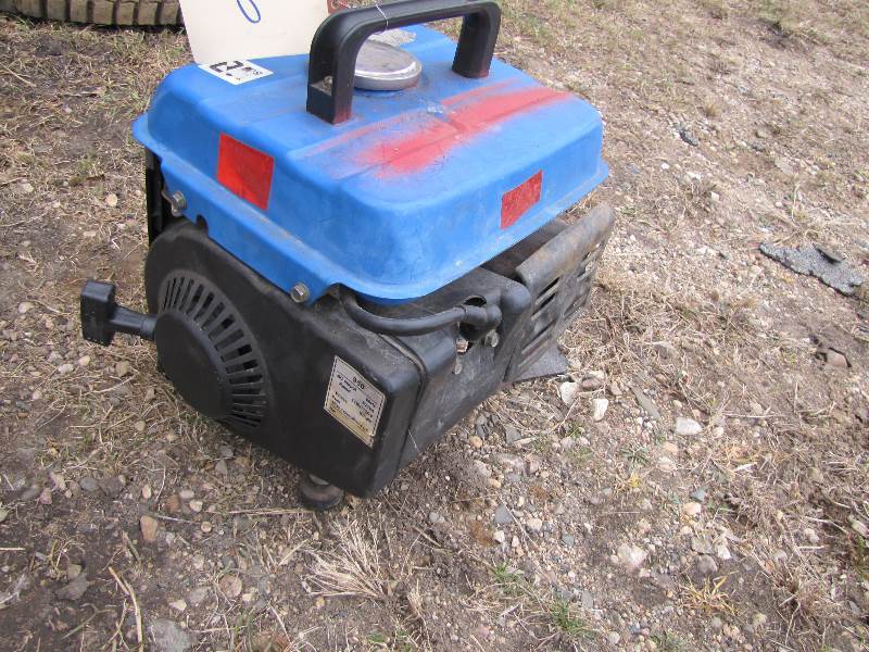 Smaller Generator FT 950