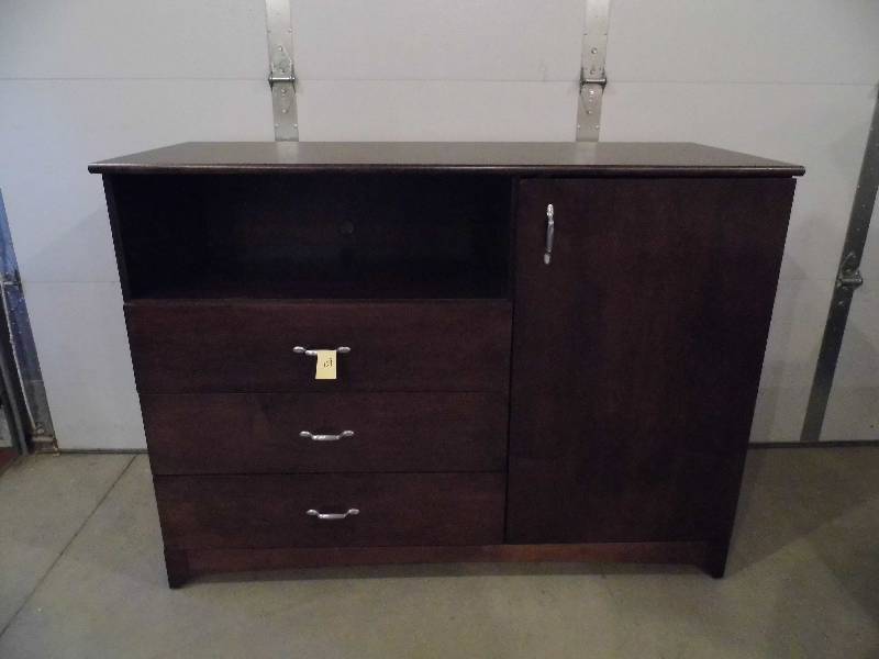 Dresser with Cabinet - Right
