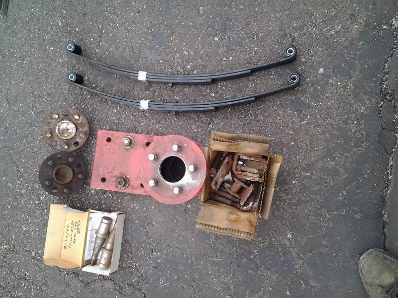 Pair New Trailer Leaf Springs & Other Trailer Parts