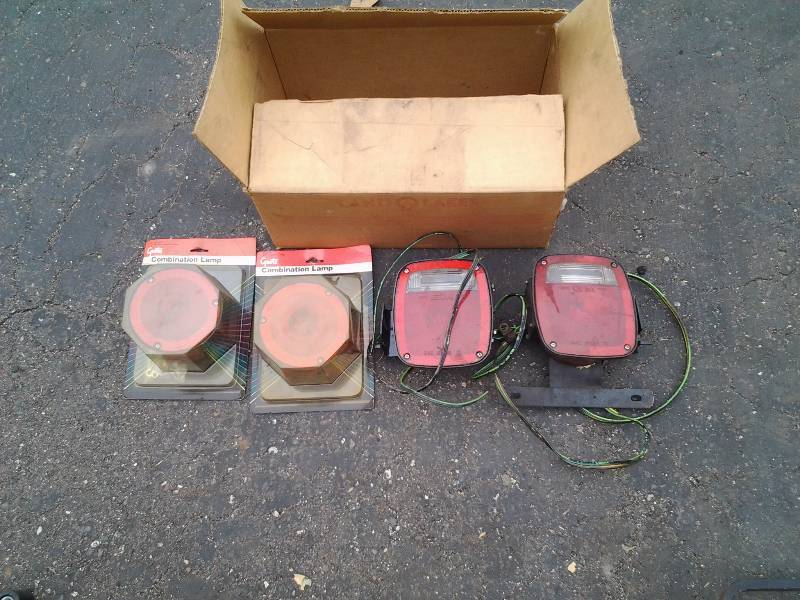 2-Pair Trailer Lights