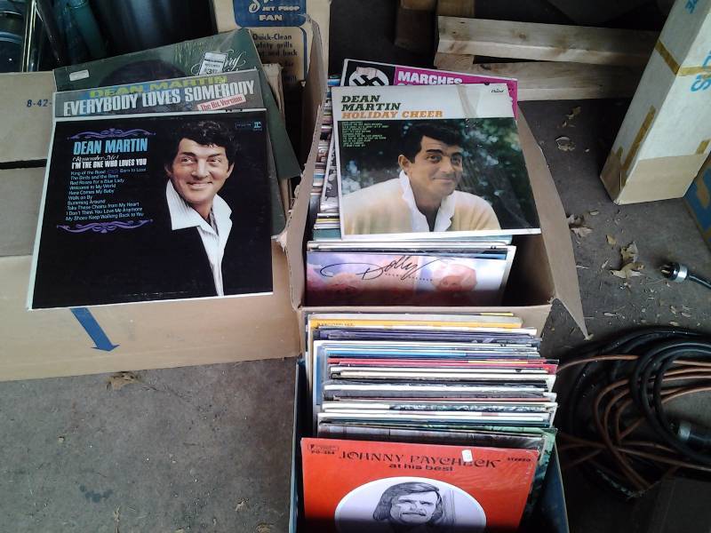 Large Lot (Approx. 140) Record Albums Dean Martin, Andy Williams, Dolly Parton, Old Polkas, Waltzes, More
