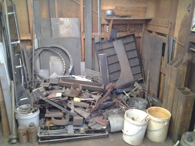 Huge Pile Of Scrap Steel-Some Usable Pieces, Heavy Iron, Some 3 Inches Thick, You Load It & Haul It