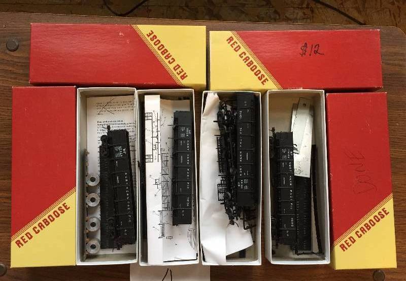 lot 4 image: Red Caboose N.P. Cars