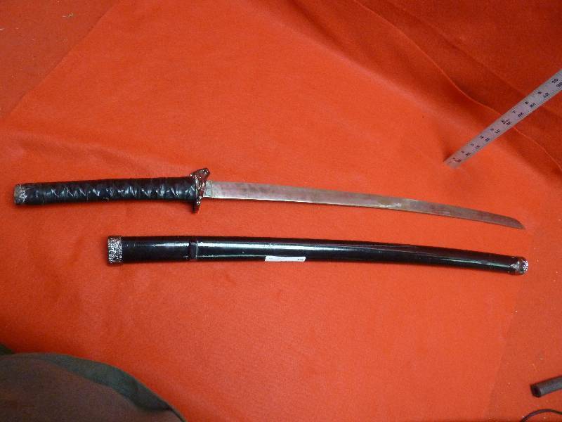lot 400 image: 37 Katana
