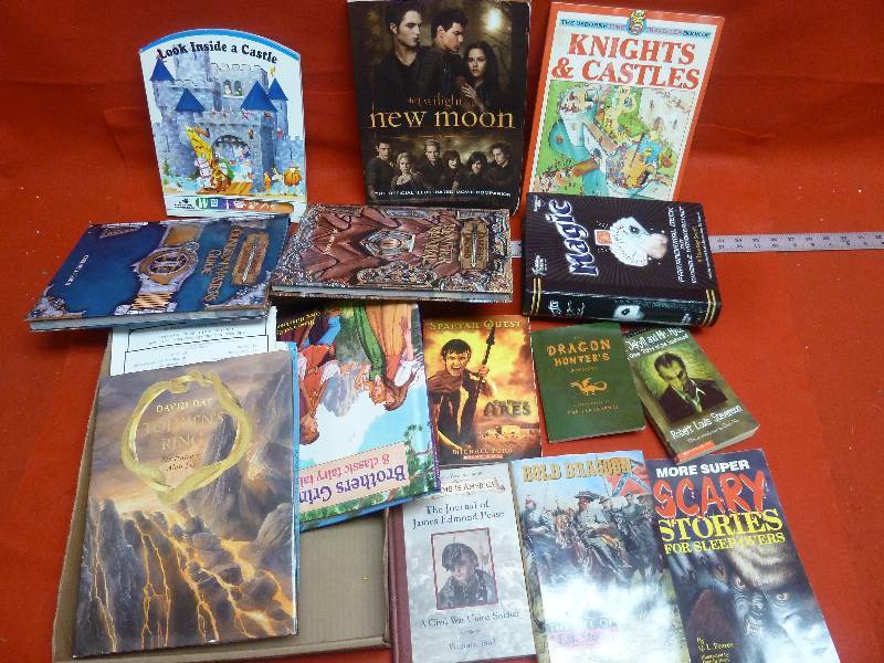 lot 406 image: Book Lot