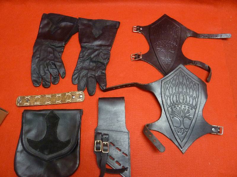 lot 414 image: Medieval Leather Wear
