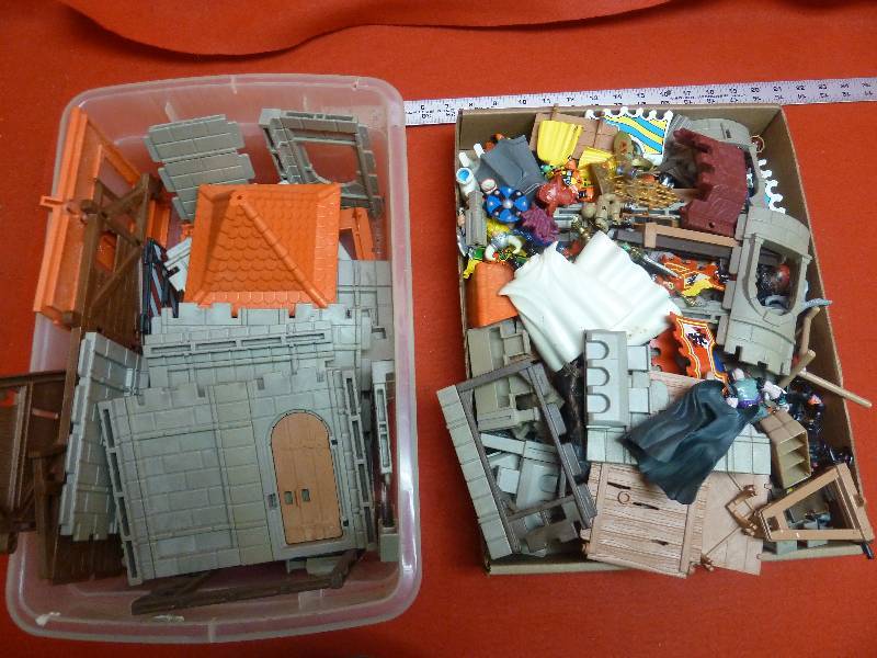 lot 445 image: Large Medieval Toy Lot
